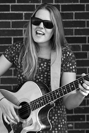 20120916_1162 bw