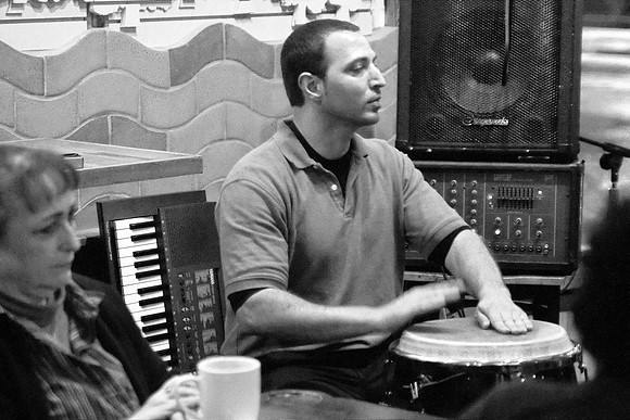 20121023_2008 bw